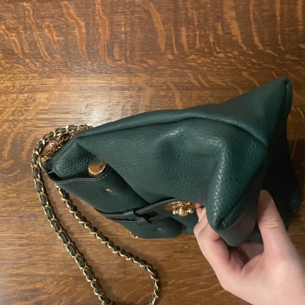 Vintage Crossbody Forest Green Leather Bag - Picture 2 of 8